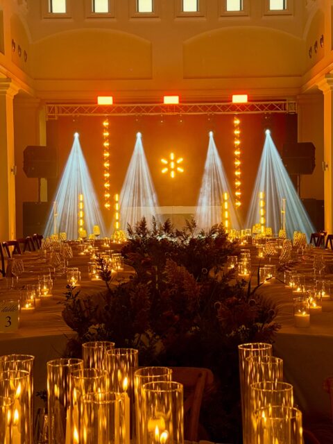 Their love took them to Greece. The night took them to the dance floor. 🇱🇧🤍🇬🇷
From seaside vows to candlelit elegance and a dance floor filled with light — a Lebanese wedding celebration at Grecotel Mandola Rosa.
One wedding. Every mood. ✨
Swipe to see the transformation →
Planning @__purplepenguin
Creative Partners
@zazoo_event_rentals
@fleurdujourathens
@oikotheo
@mandolarosa
