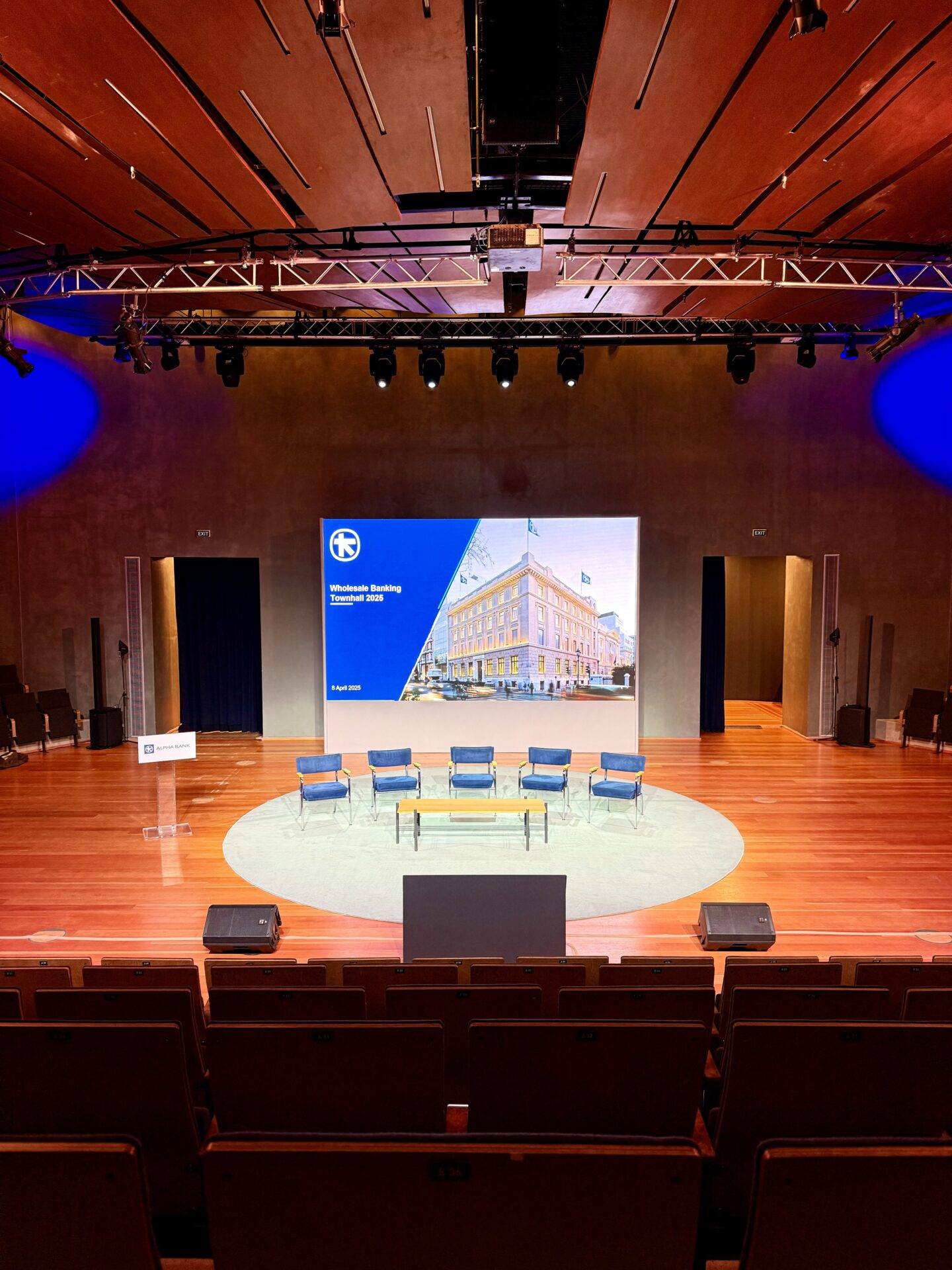 Οθόνη LED σε εταιρική εκδήλωση της Alpha Bank στην Αθήνα